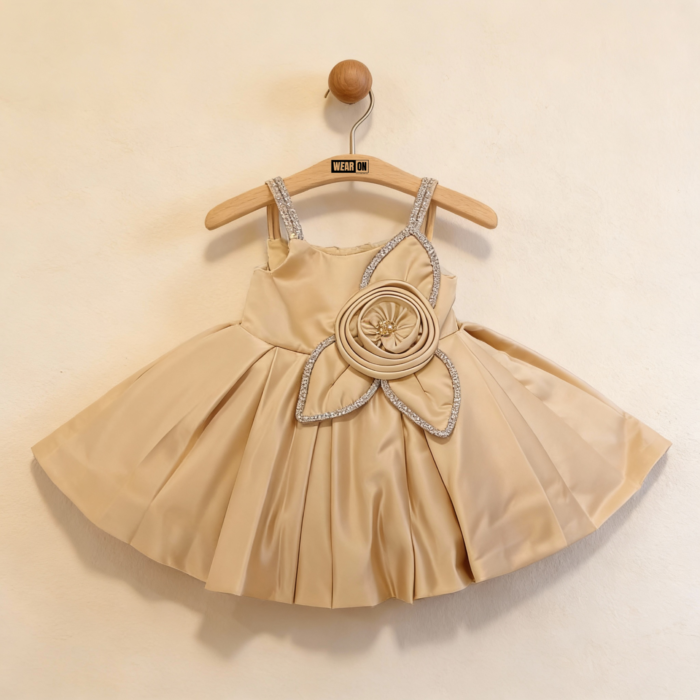 One Flower – Yellow Golden | WearOn